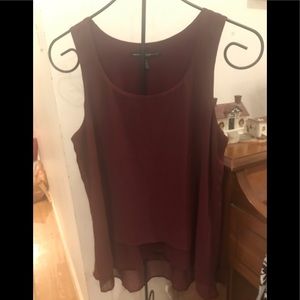 🌼3/$30🌼 WHBM Flowy burgundy tank top Medium